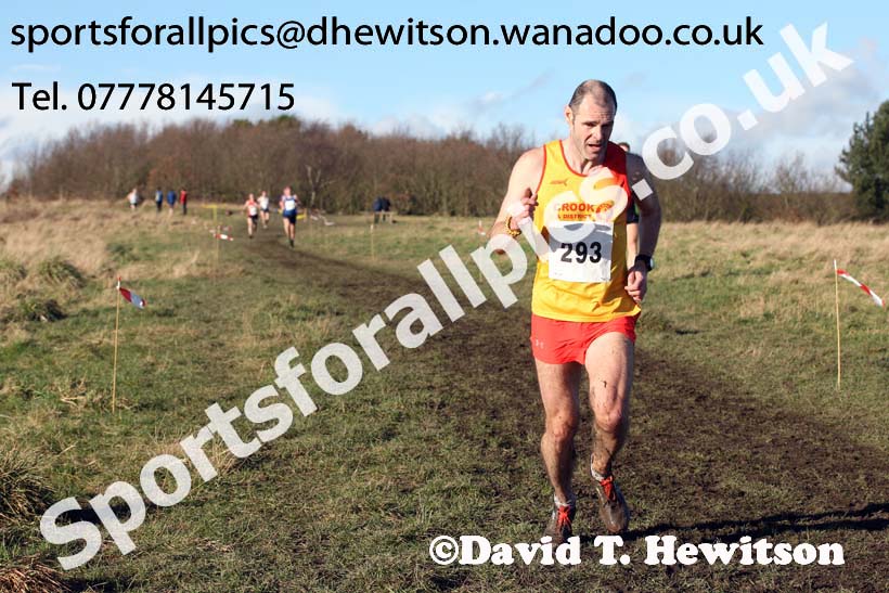Mens masters 35s to 64s North Eastern Masters, Wallsend. Photo: David T. Hewitson/Sports for All Pics